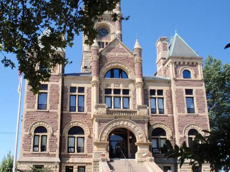 Perry County Courthouse